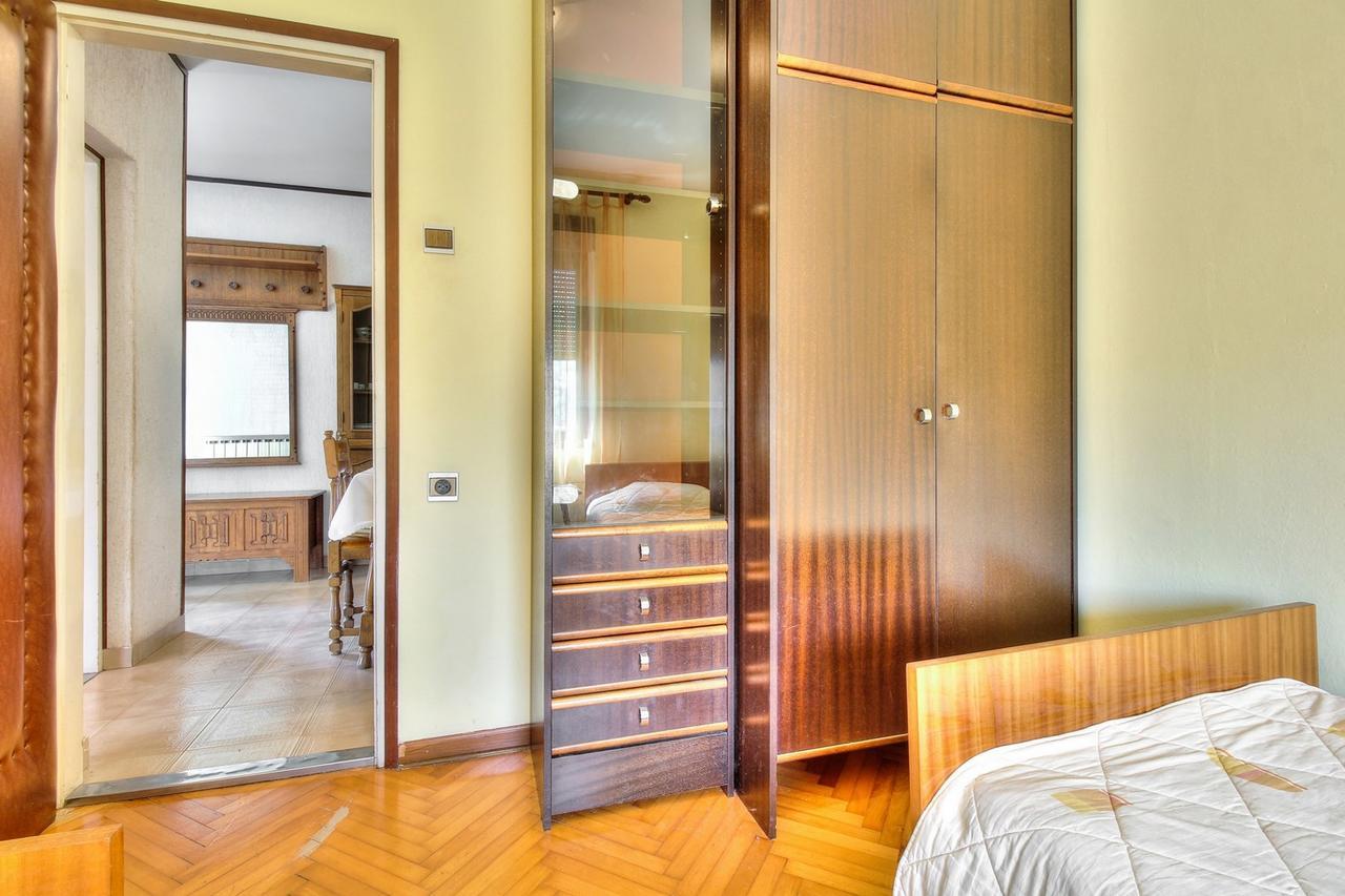 Lovric House With Apartments Умаг Екстериор снимка